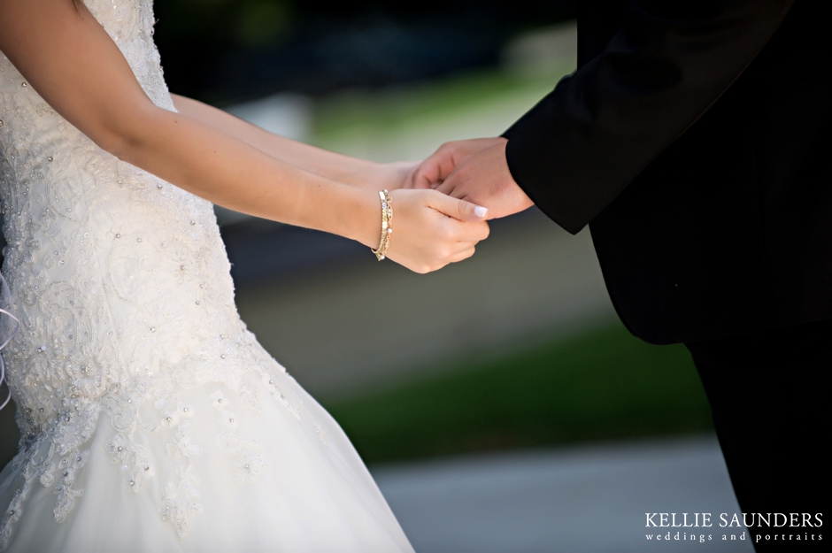 wedding day first look, Kellie Saunders Photography